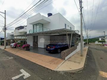 Casa En Venta En Villa Del Rosario En Lomitas V140666