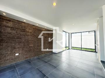 Casa En Venta En Villa Del Rosario En Via Antigua Bocono V219116