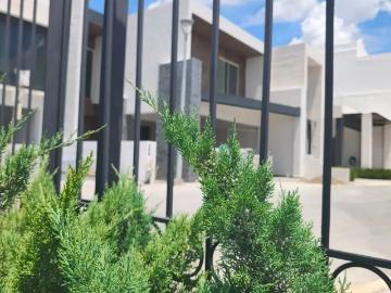 Casa en Venta en Villa Foresta, Real de Torrecillas Residencial, Saltillo