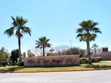 Casa en venta en Villa San Ángel III, frente a UAD Torreón, cerca de IMSS UMA 90