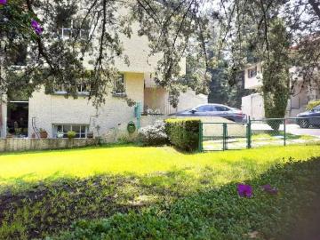 Casa en Venta en Villa Verdún con Jardín