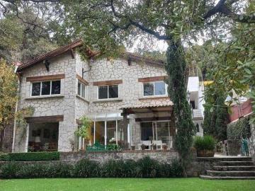 Casa en venta en Villa Verdún Priv de Cedros