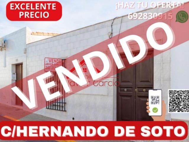 Casa en venta en Villafranca de los Barros, Pilar