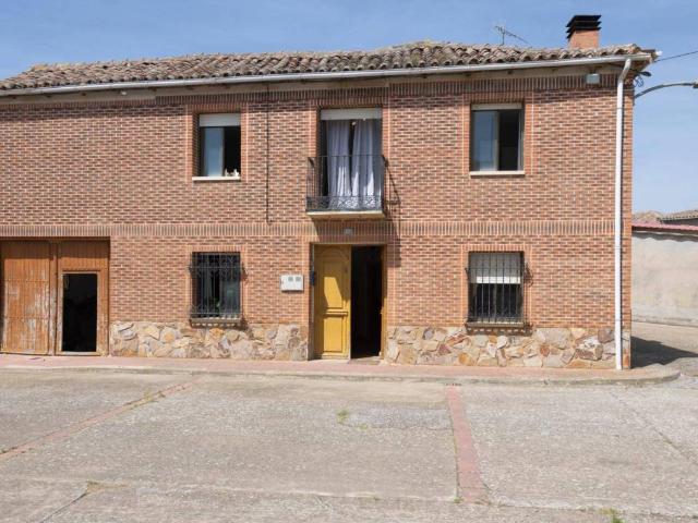 Casa en Venta en Villalba de La Loma