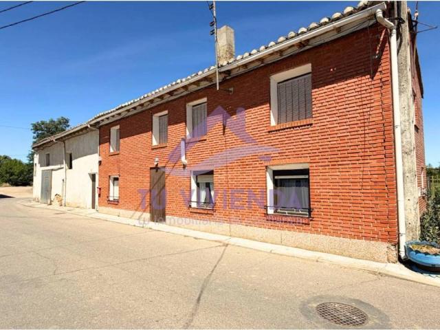 Casa en Venta en Villaluenga de La Vega