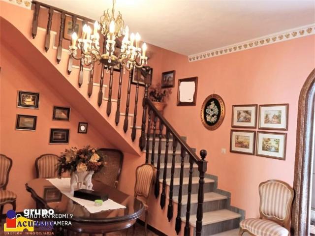 Casa en venta en Villamanrique de la Condesa, Centro