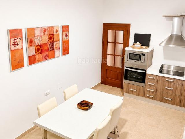 Casa en venta en Villamartín. CASA INDEPENDIENTE. Casas.