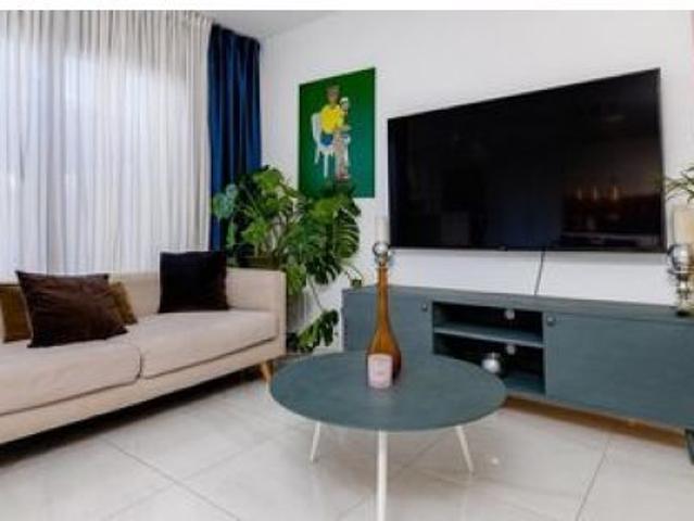 casa en Venta en Villamartin. ETRV T9200