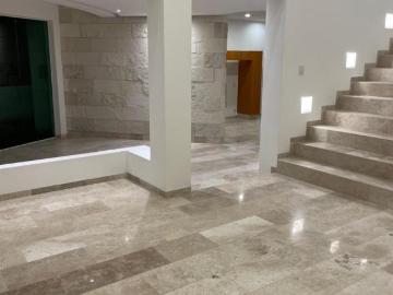 Casa en Venta en Villantigua, 4 recamaras