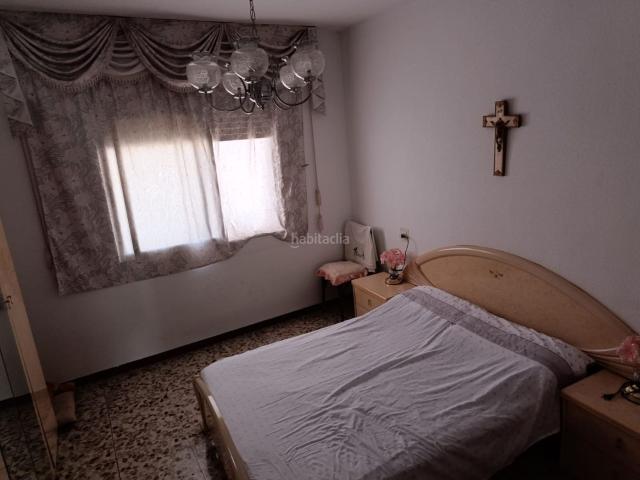 Casa en venta en Villanueva de Alcardete. OPORTUNIDAD! CASA PARA ENTRAR A VIVIR EN VILLANUEVA DE ALCARDETE. Casas Villanueva de.