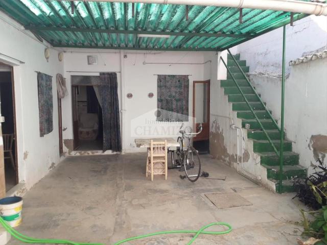 Casa en venta en Villanueva de la Serena. CASA EN VENTA HABITABLE CON TEJADO NUEVO. Casas Villanueva de la.