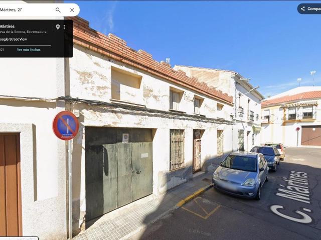 Casa en venta en Villanueva de la Serena. CASASOLAR PARA REHABILITARCONSTRUIR EN EL CENTRO DE VILLANUEVA DE LA SERENA. Casas Villanueva de la.
