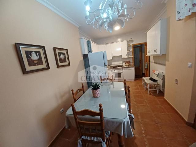Casa en venta en Villanueva de la Serena. CASA UNIFAMILIAR TOTALMENTE PREPARA PARA ENTRAR A ViVIR. Casas Villanueva de la.