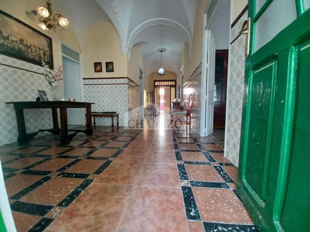 Casa en venta en Villanueva de la Serena. EDIFICIO FORMADO POR DOS INMUEBLES CASA Y PISO EN VENTA. Casas Villanueva de la.
