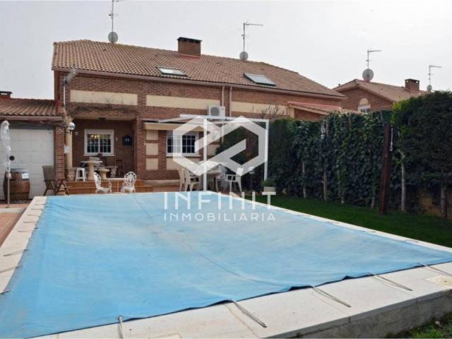Casa en Venta en Villanueva de la Torre