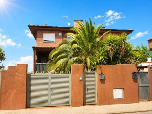 Casa en Venta en Villanueva de Perales