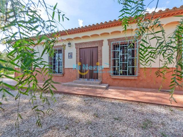 Casa en venta en Villanueva del Trabuco. VILLA INDEPENDIENTE de 4 DORMITORIOS CON 7000 m2 DE TERRENO VILLANUEVA DEL TRABUCO MÁLAGA. Casas Villanueva del.