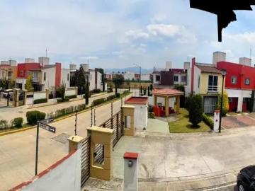 CASA EN VENTA EN VILLAS TOSCANA TOLUCA