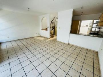 casa en venta en VILLAS BUGAMBILIAS por Poliforum León