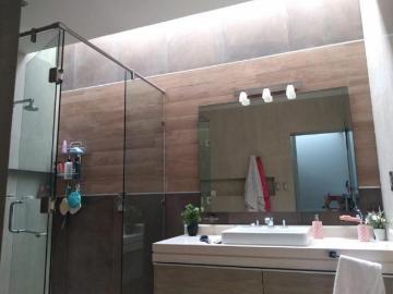 Casa en Venta en Villas de Irapuato, Hermosa Residencia!