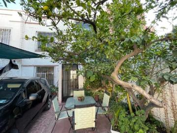 CASA EN VENTA EN VILLAS DE LA CANTERA