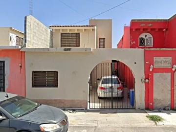 Casa en Venta en Villas de San Miguel, Nuevo Laredo, Tamaulipas