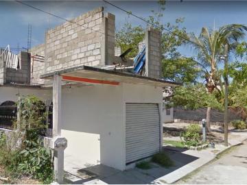 Casa en venta en Villas de San Vicente, Bahía de Banderas, Nayarit