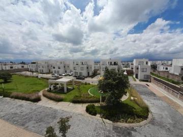 Casa en Venta en Villas del Campo Calimaya Modelo Málaga