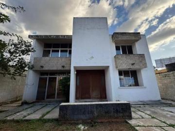 CASA EN VENTA EN VILLAS DEL SOL, MERIDA, OFICINA O CASA HABITACION, 4 RECAMARAS
