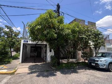 Casa en venta en villasenor
