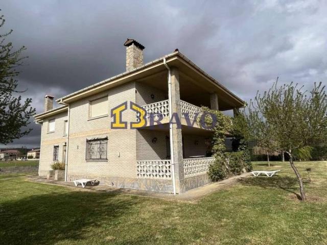 Casa en Venta en Villarcayo de Merindad de Castilla La Vieja