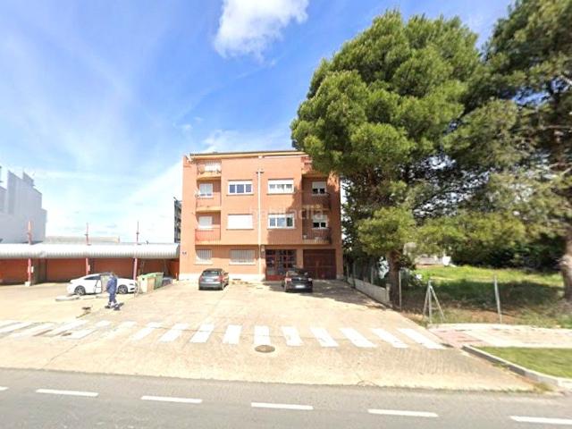 Casa en venta en Villares de la Reina. Casas Villares de la.