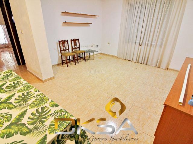 Casa en venta en Villarreal Vila real, Madrigal. Casa esquinera que da a 3 calles en Vilareal. Casas Villarreal Vila.