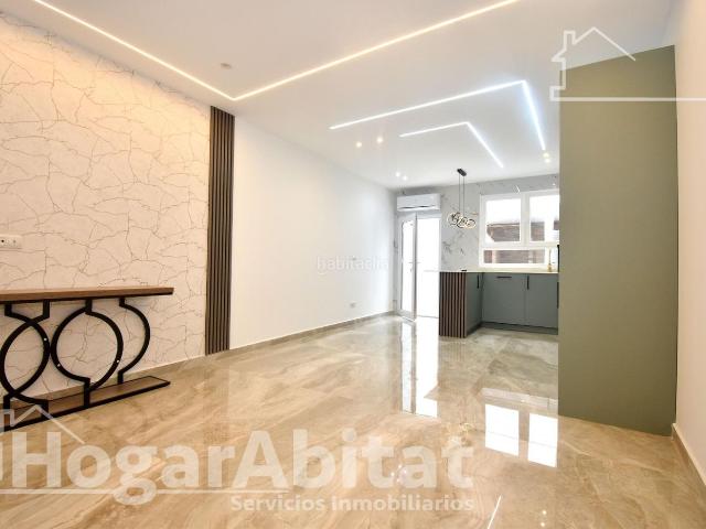 Casa en venta en Villarreal Vila real, Centro. CASA ESPECTACULAR! TOTALMENTE REFORMADA Y LUMINOSA CON TERRAZA, EN PLENO CENTRO. Casas Villarreal Vila.