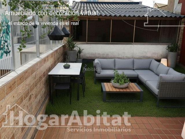 Casa en venta en Villarreal Vila real, El Pilar. AMPLIA CASA CON TERRAZA Y BALCÓN PARA HACER A TU GUSTO. Casas Villarreal Vila.