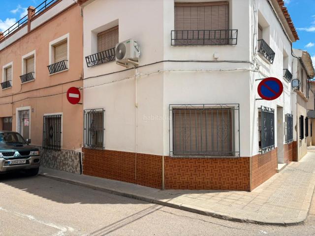 Casa en venta en Villarrobledo. Casas.