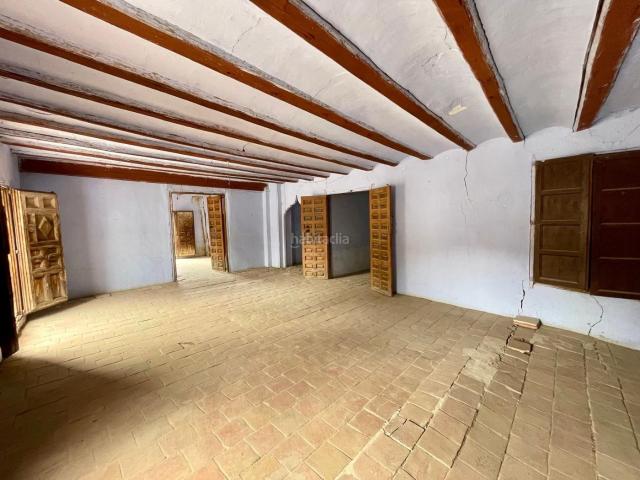 Casa en venta en Villarroya de los Pinares. Casas Villarroya de los.