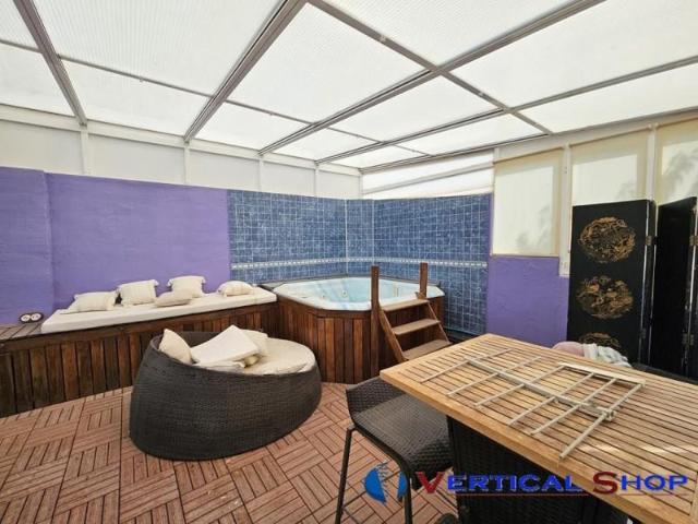 Casa en venta en Villena, La Encina