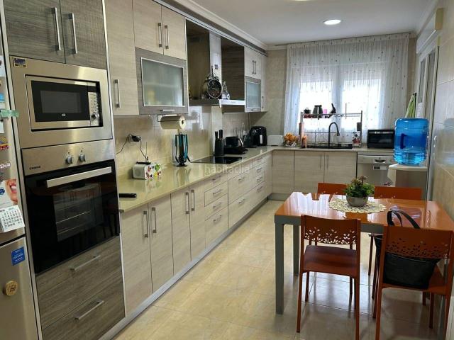 Casa en venta en Vinaròs, Casco Urbano. Casa en venta en zona tranquila. Casas.
