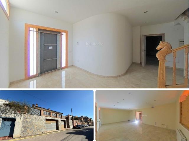 Casa en venta en Vinyols i els Arcs. Casas Vinyols i els.