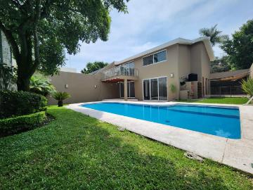 Casa en Venta en Vista Hermosa Cuernavaca |Alberca Climatizada | Antes $8,2 M Hoy $7,990,000