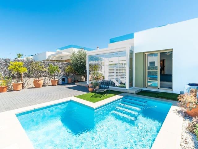 Casa en venta en Vistabella, Alicante