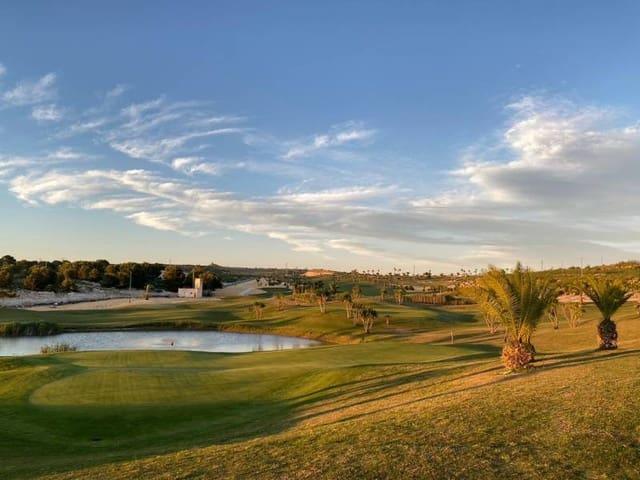 Casa en venta en Vistabella, Alicante