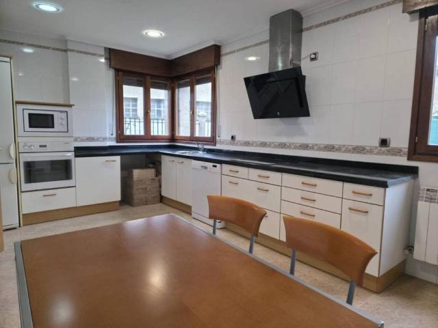 Casa en Venta en Vitoria Gasteiz