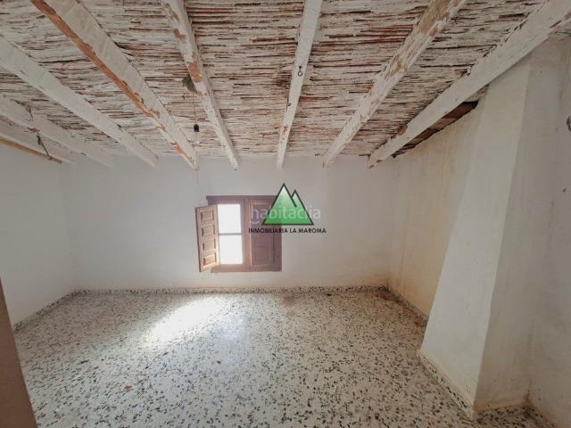 Casa en venta en Viñuela. CASA DE PUEBLO. Casas.