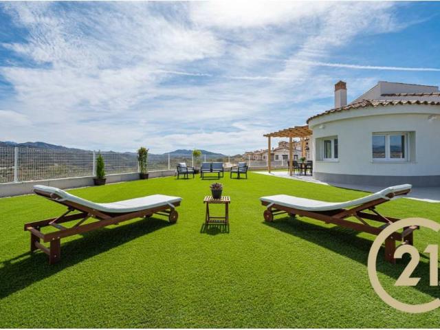 Casa en Venta en Viñuela