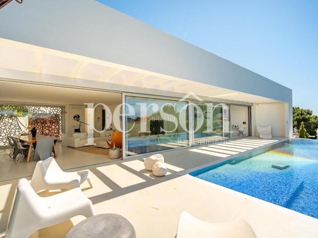 Casa en venta en Xàbia, Montañar El Arenal. VILLA DE DISEÑO FRENTE AL MEDITERRÁNEO CAP DE LA NAU, JÁVEA. Casas.