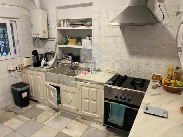 Casa en venta en Xàbia, Cap Martí El Tossalet Pinomar. Encantadora villa con apartamento de invitados, jardín de frutas y piscina a poca distancia de Arenal. Casas.