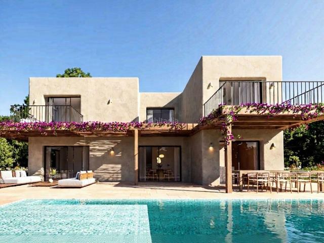 Casa en venta en Xàbia, Cap Martí El Tossalet Pinomar. 160 msup2 uacutetiles, 370 msup2 construidos, en una parcela privada de 1.000 msup2Esta excepcional villa se encuentra en la prest. Casas.