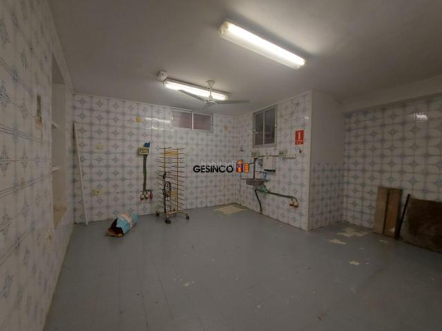 Casa en venta en Xàtiva. CASA DE PUEBLO CON FACHADA A DOS CALLES. Casas.